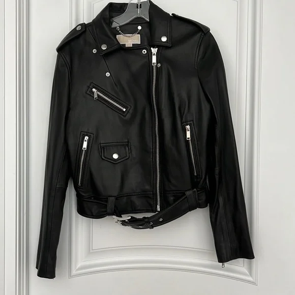 Leather jacket - Picture 1 of 5